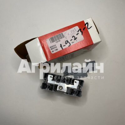 Гнездо предохранителей 746158 на погрузчик Маниту